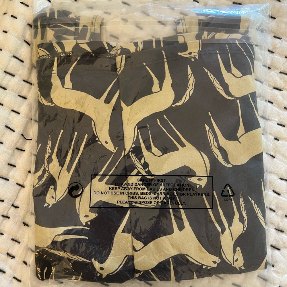 NWT!! Tea Collection Ruffle Shoulder Ballet Dress - Picture 4 of 4